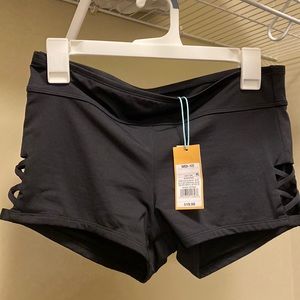 Bikini bottom boyshorts